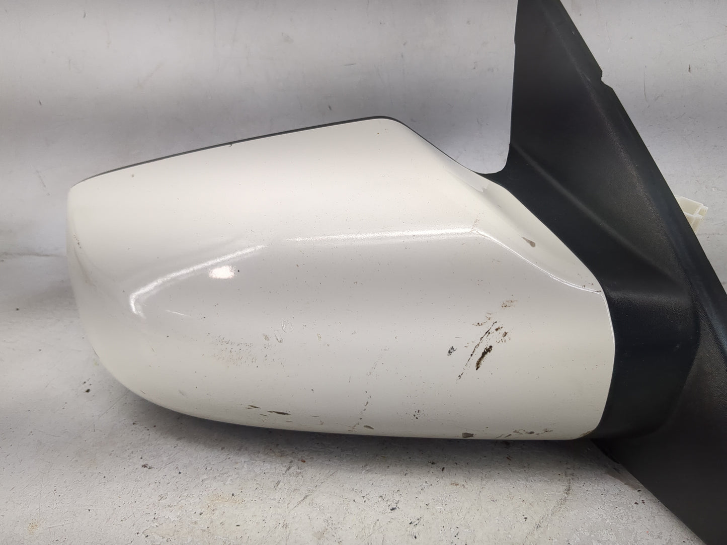 2007-2012 Nissan Altima Passenger Side View Mirror - Right Door Mirror OEM Used - Oemusedautoparts1.com