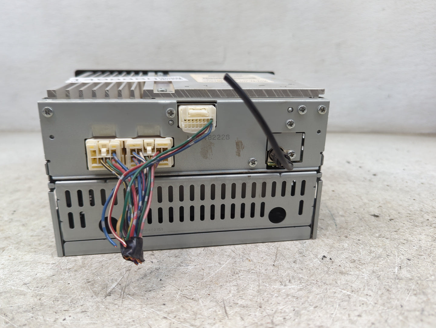 2005-2006 Nissan Altima Radio AM FM Cd Player Receiver Replacement P/N:28185 ZB10B CQ-JN2463X Fits Fits 2005 2006 OEM Used A