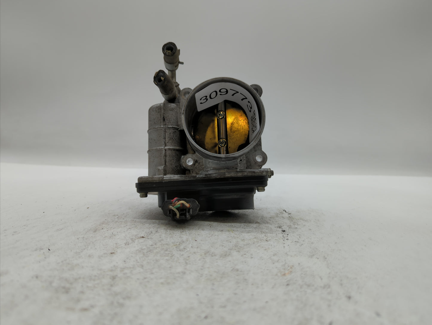 2007-2013 Nissan Altima Throttle Body P/N:RME60-15 Fits Fits 2007 2008 2009 2010 2011 2012 2013 OEM Used Auto Parts - Oemuse