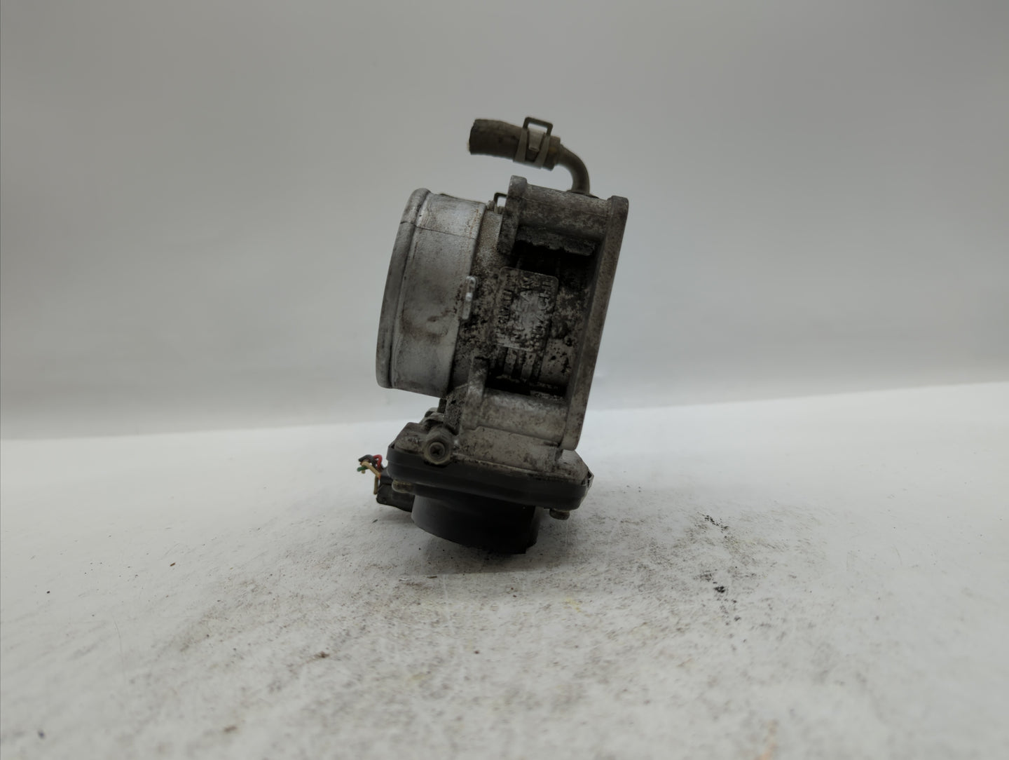 2007-2013 Nissan Altima Throttle Body P/N:RME60-15 Fits Fits 2007 2008 2009 2010 2011 2012 2013 OEM Used Auto Parts - Oemuse