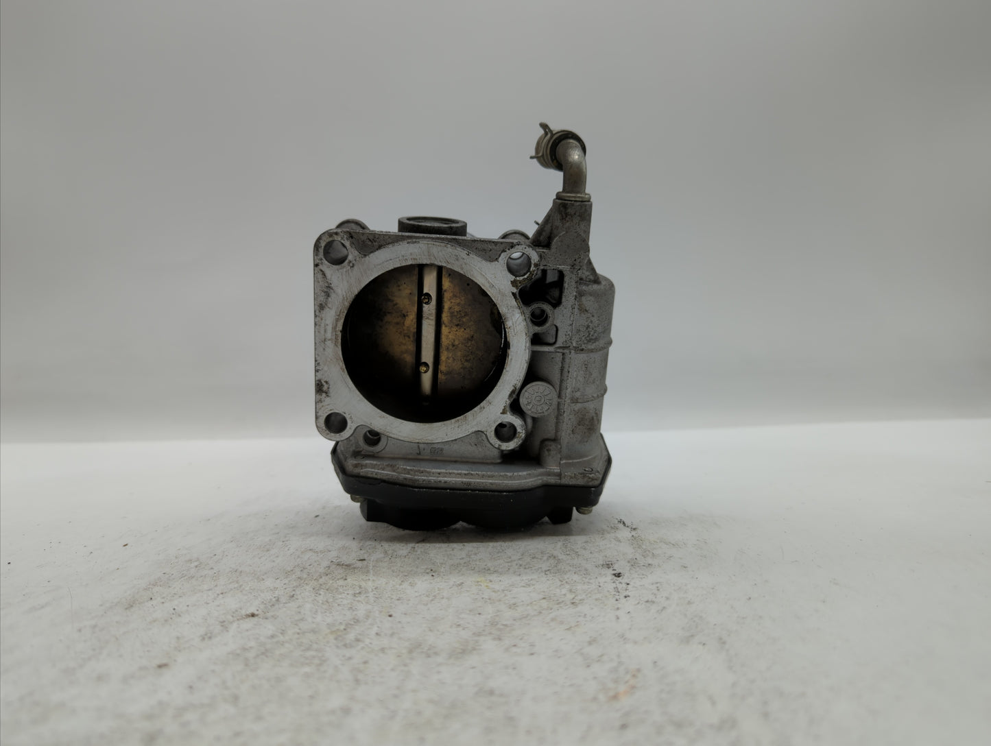 2007-2013 Nissan Altima Throttle Body P/N:RME60-15 Fits Fits 2007 2008 2009 2010 2011 2012 2013 OEM Used Auto Parts - Oemuse