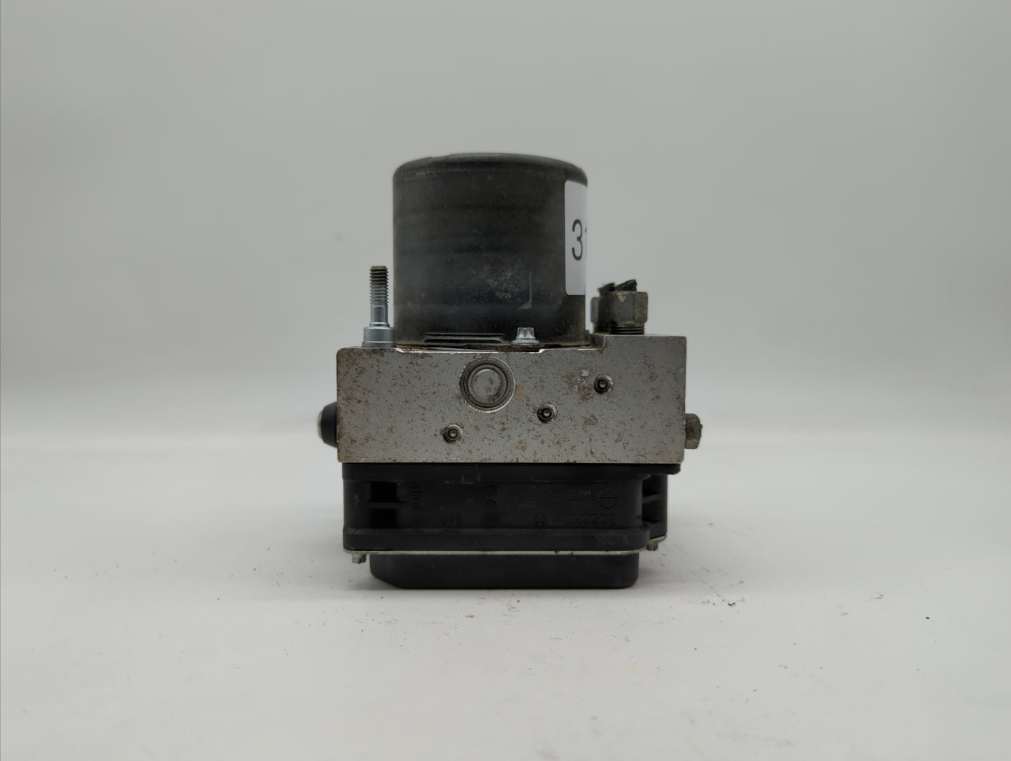 2011-2012 Nissan Altima ABS Pump Control Module Replacement P/N:47660 JA30A 47660 ZX60A Fits Fits 2011 2012 OEM Used Auto Pa