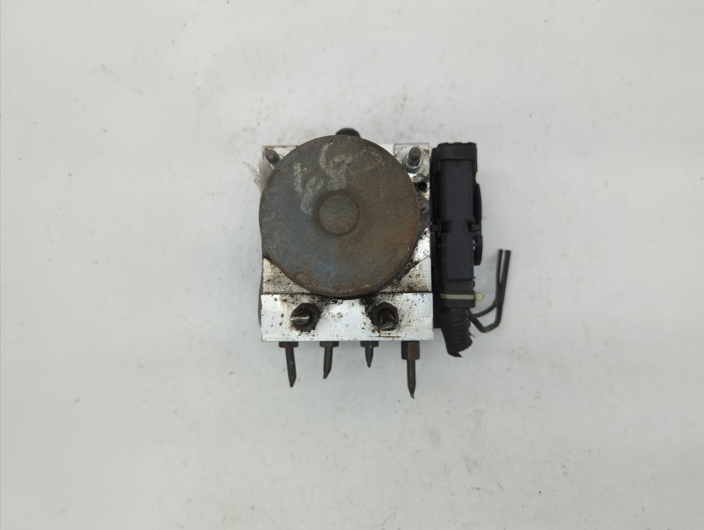 2011-2012 Nissan Altima ABS Pump Control Module Replacement P/N:47660 ZX65A 47660 JA30A, 47660 ZX60A Fits Fits 2011 2012 OEM