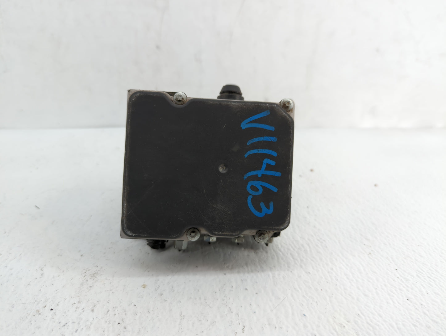 2011-2012 Nissan Altima ABS Pump Control Module Replacement P/N:265 251 446 AB 47660 ZX65A, 47660 JA30A Fits Fits 2011 2012 