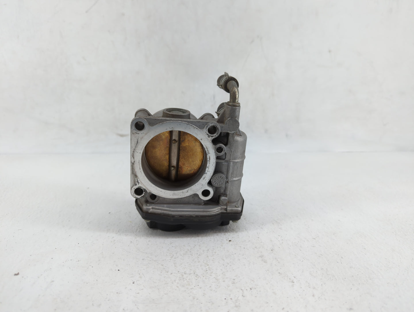 2007-2013 Nissan Altima Throttle Body P/N:526-01 RME60-15 Fits Fits 2007 2008 2009 2010 2011 2012 2013 OEM Used Auto Parts -