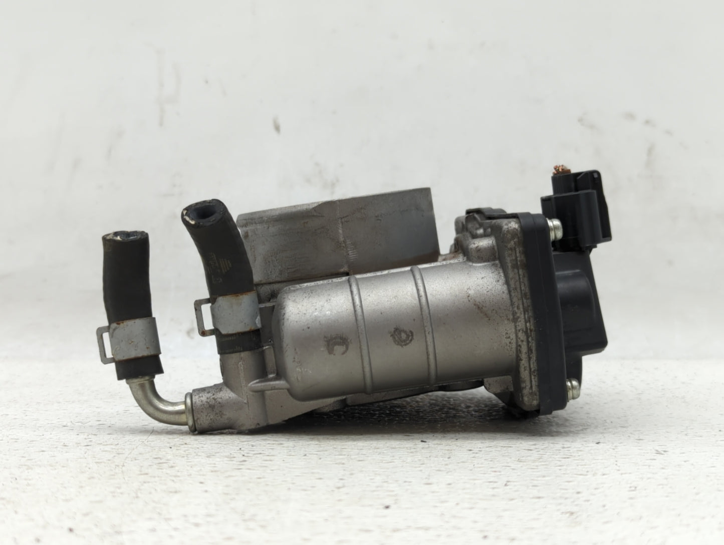 2007-2013 Nissan Altima Throttle Body P/N:526-01 RME60-15 Fits Fits 2007 2008 2009 2010 2011 2012 2013 OEM Used Auto Parts -