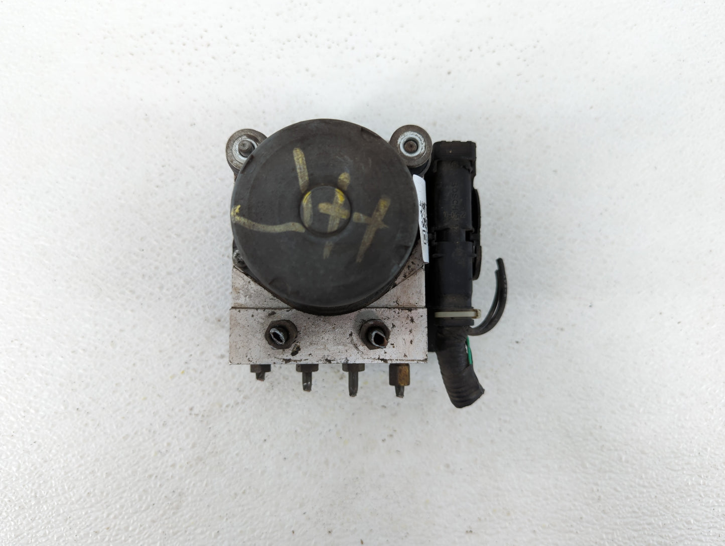 2011-2012 Nissan Altima ABS Pump Control Module Replacement P/N:265 251 446 AB 47660 ZX65A, 47660 JA30A Fits Fits 2011 2012 