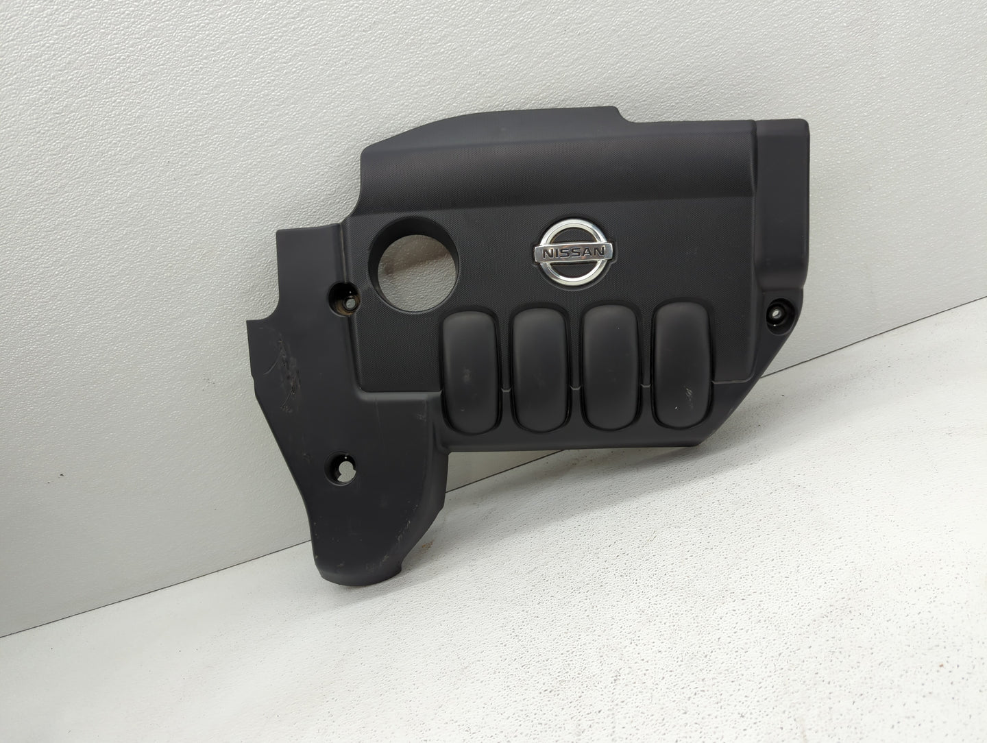 2011 Nissan Altima Engine Cover - Oemusedautoparts1.com