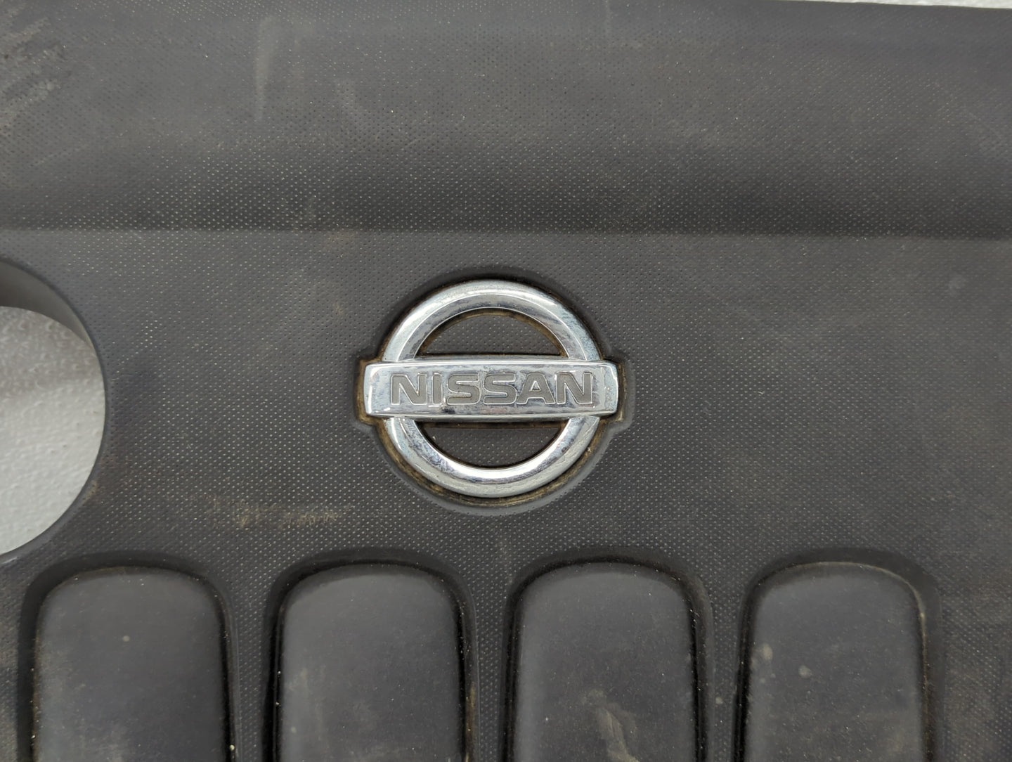 2011 Nissan Altima Engine Cover - Oemusedautoparts1.com