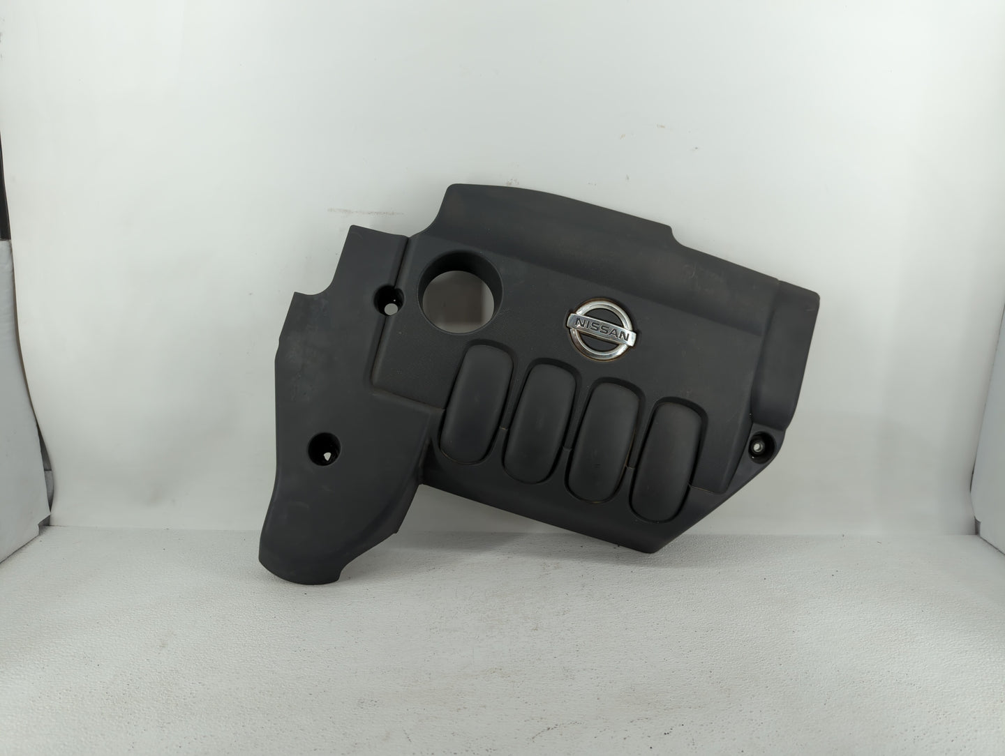 2011 Nissan Altima Engine Cover - Oemusedautoparts1.com