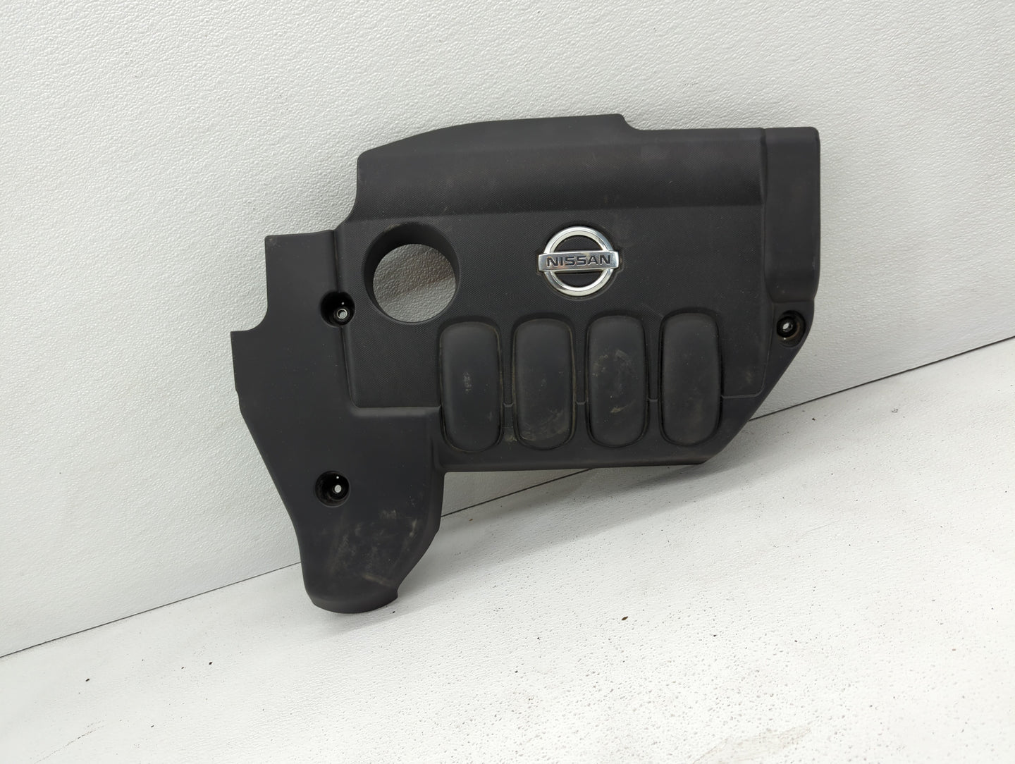 2011 Nissan Altima Engine Cover - Oemusedautoparts1.com