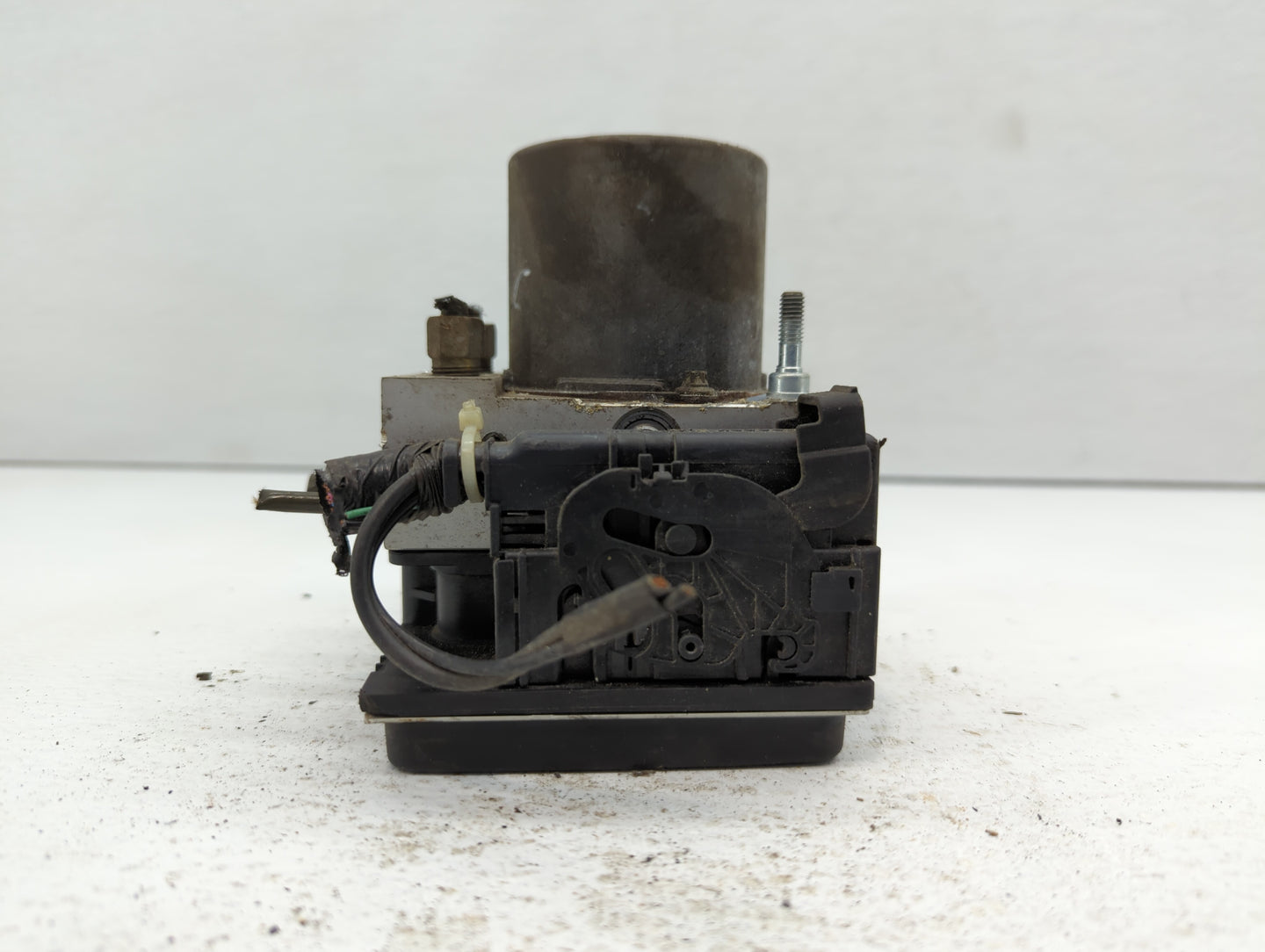 2011-2012 Nissan Altima ABS Pump Control Module Replacement P/N:47660 ZX60A Fits Fits 2011 2012 OEM Used Auto Parts - Oemuse