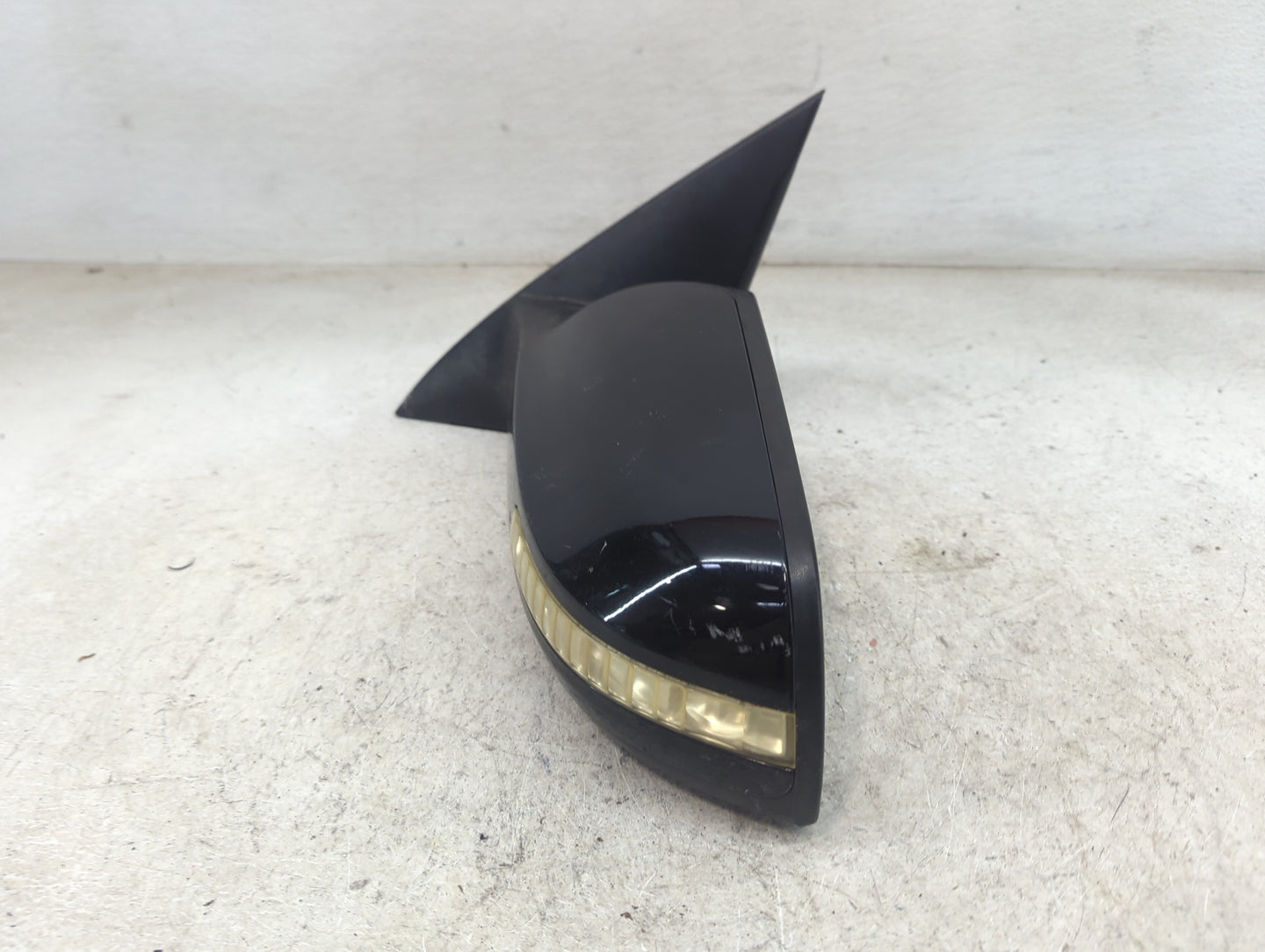2010-2012 Nissan Altima Driver Side View Mirror - Left Door Mirror OEM Used - Oemusedautoparts1.com