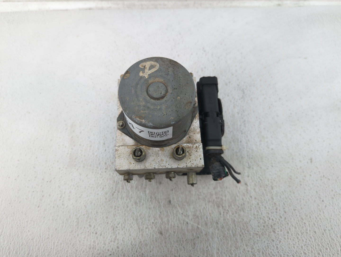 2011 Nissan Altima Throttle Body P/N:47660 ZX60A Fits OEM Used Auto Parts - Oemusedautoparts1.com