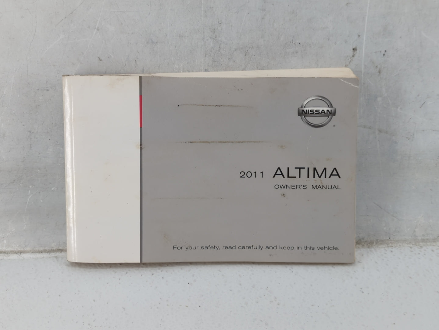 2011 Nissan Altima Owners Manual Book Guide P/N:OM1E 0L32U0 OEM Used Auto Parts - Oemusedautoparts1.com