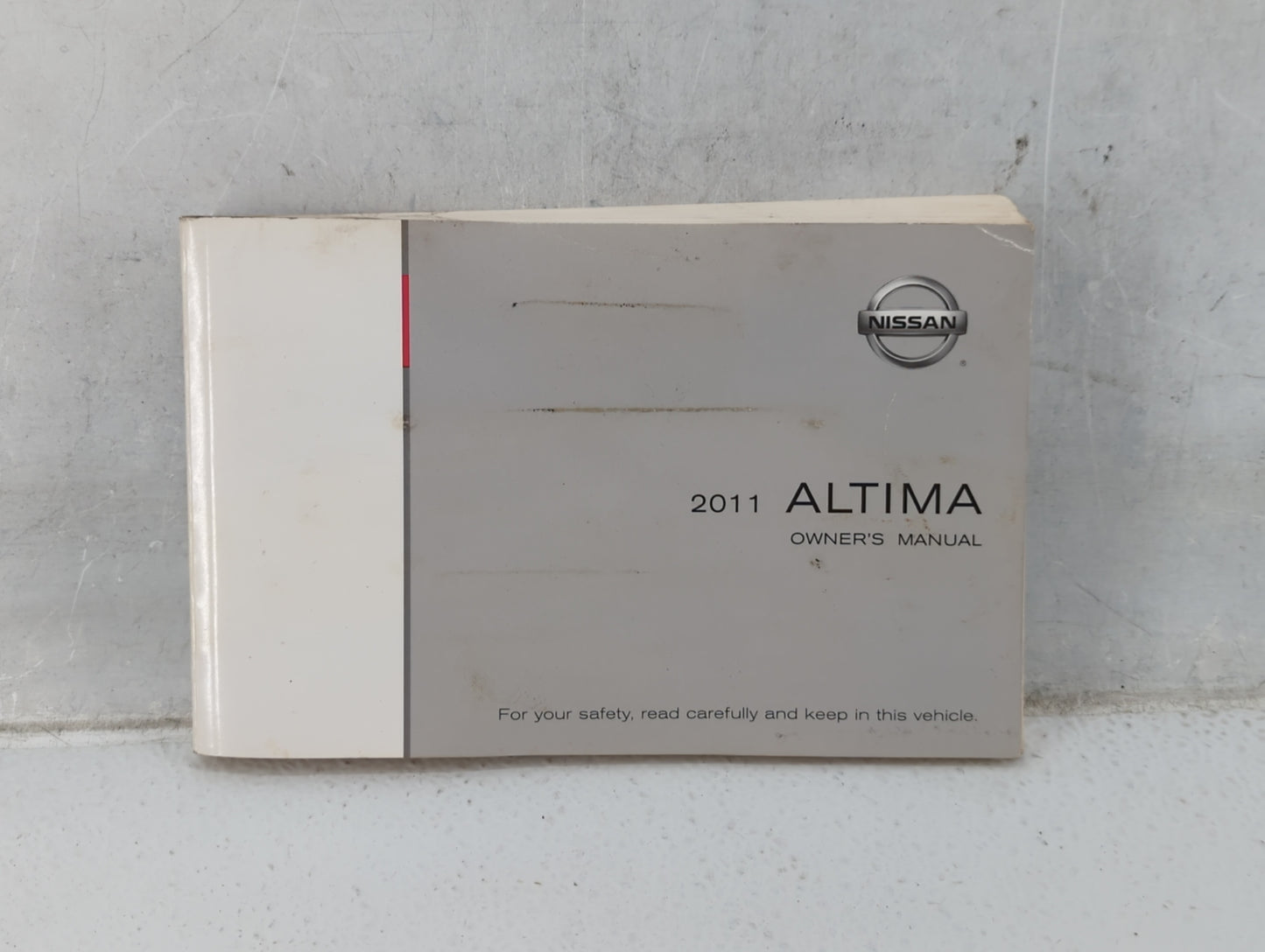 2011 Nissan Altima Owners Manual Book Guide P/N:OM1E 0L32U0 OEM Used Auto Parts - Oemusedautoparts1.com