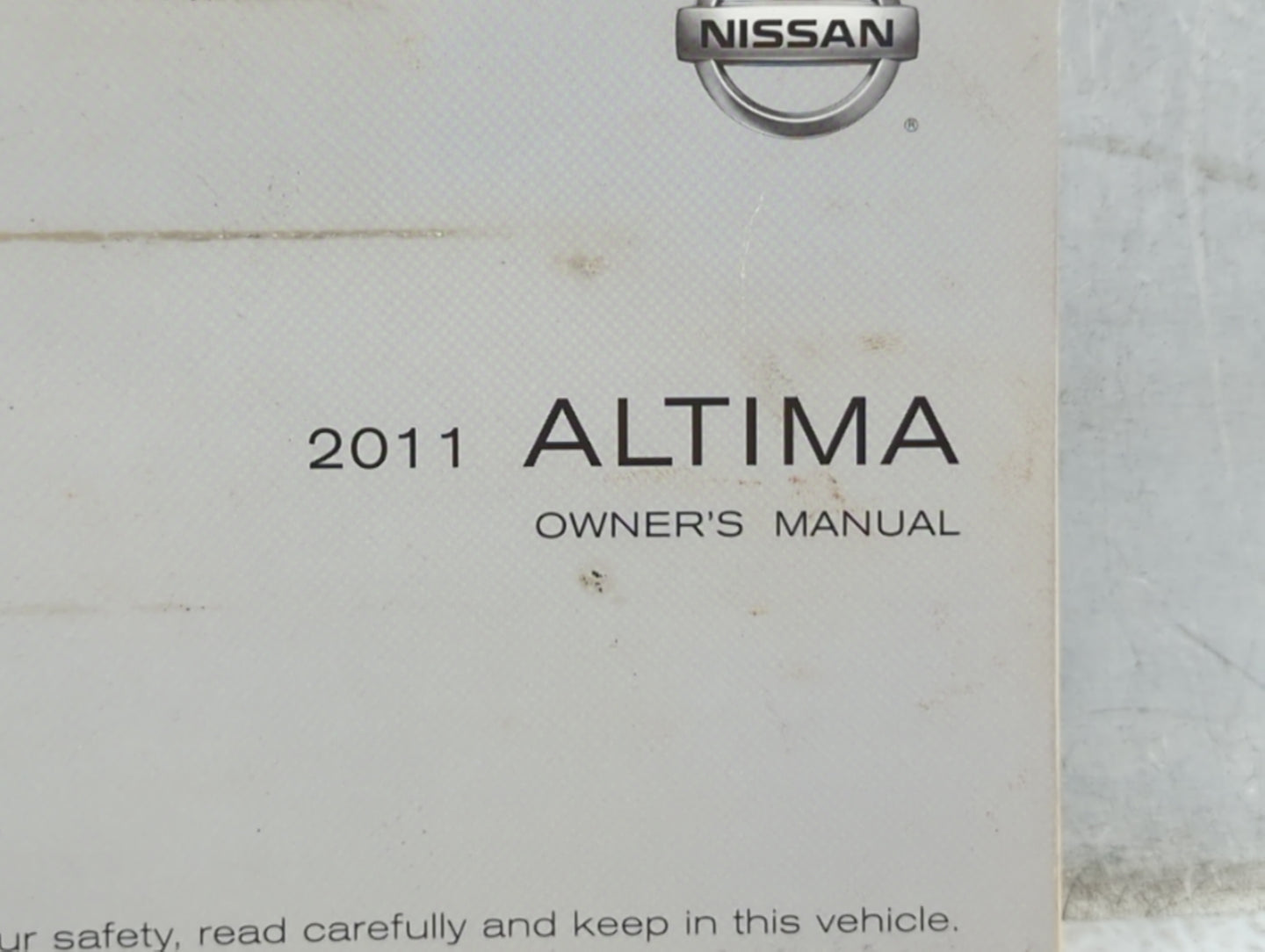 2011 Nissan Altima Owners Manual Book Guide P/N:OM1E 0L32U0 OEM Used Auto Parts - Oemusedautoparts1.com