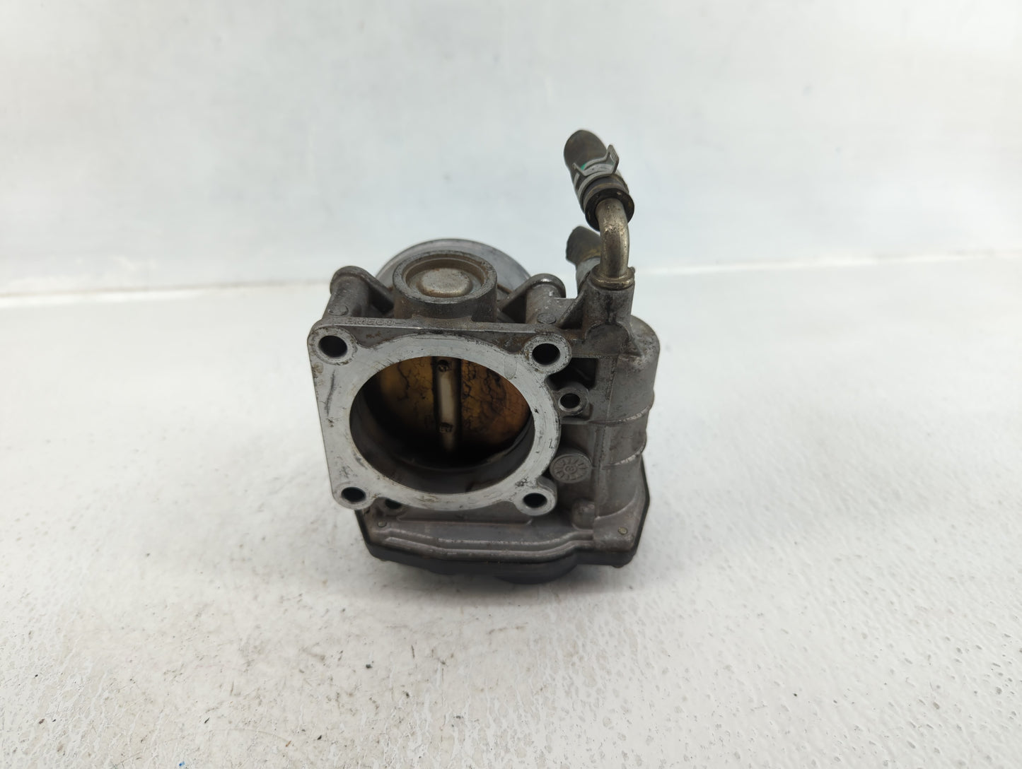 2007-2013 Nissan Altima Throttle Body P/N:RME60-15 Fits Fits 2007 2008 2009 2010 2011 2012 2013 OEM Used Auto Parts - Oemuse