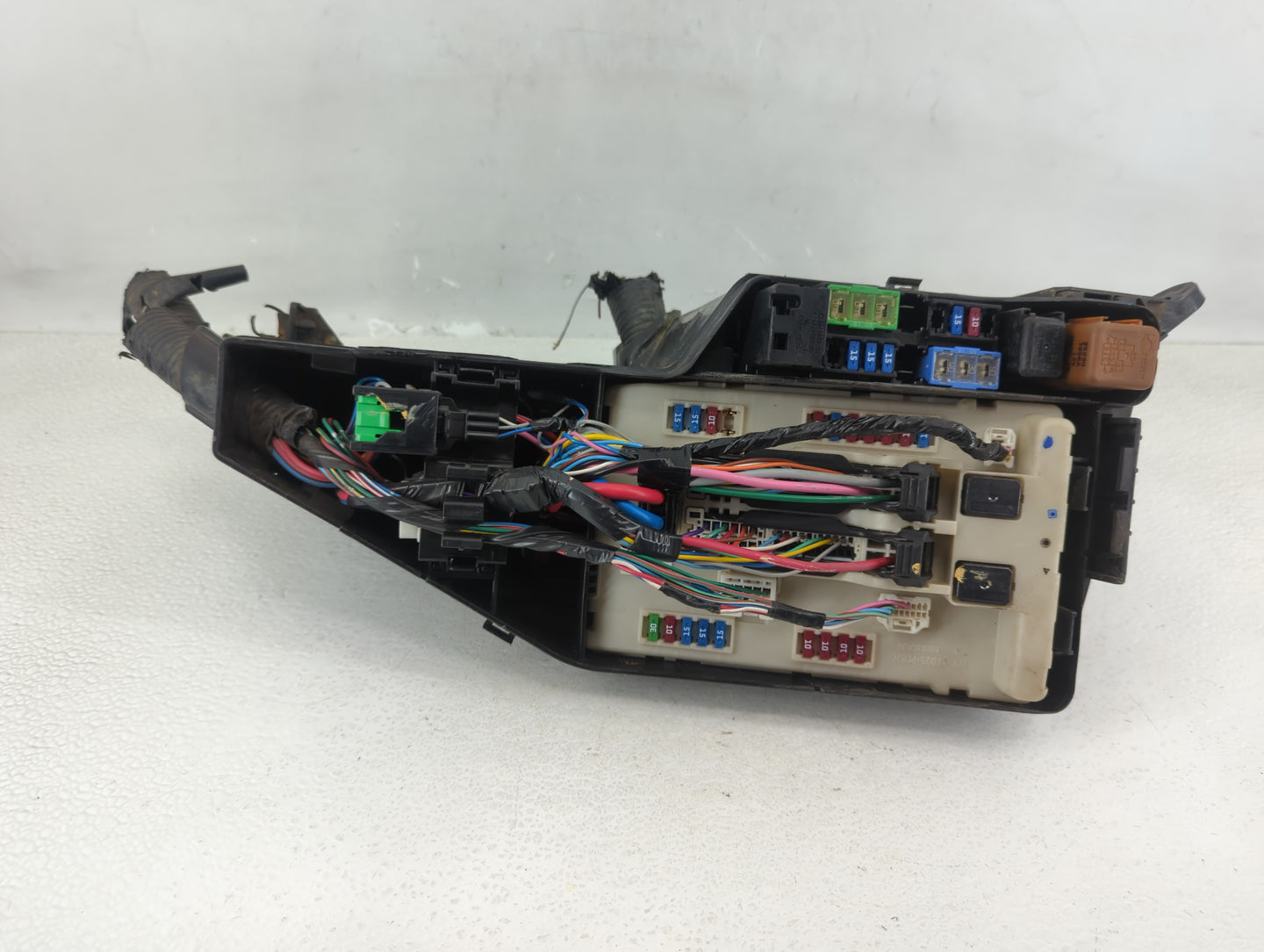 2011 Nissan Altima Fusebox Fuse Box Panel Relay Module P/N:284B71AA1A Fits OEM Used Auto Parts - Oemusedautoparts1.com