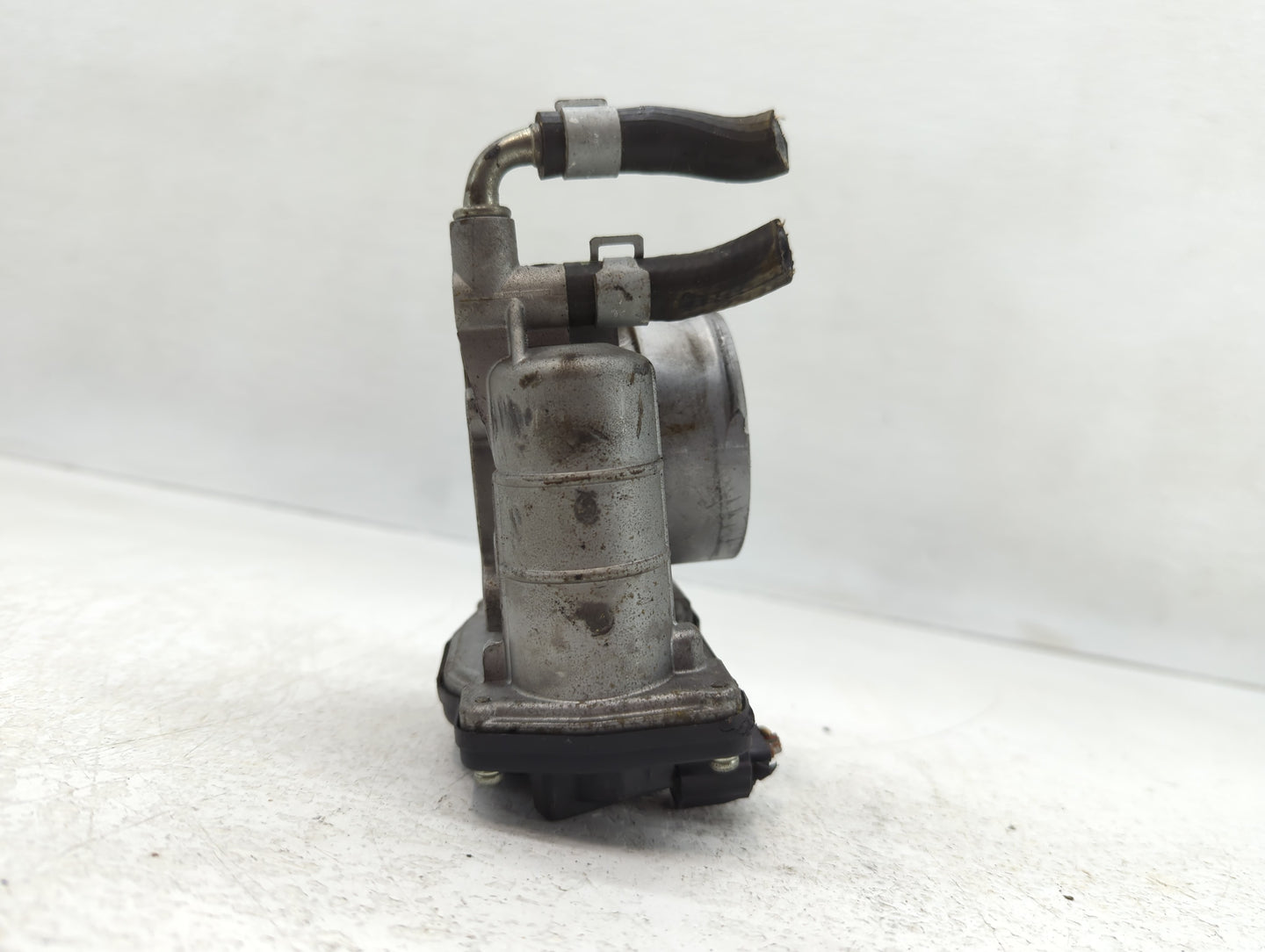 2007-2013 Nissan Altima Throttle Body P/N:K 1X19 3 526-01 Fits Fits 2007 2008 2009 2010 2011 2012 2013 OEM Used Auto Parts -