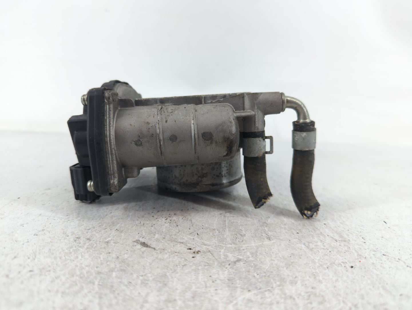 2007-2013 Nissan Altima Throttle Body P/N:K 0Z02 1 526-01 Fits Fits 2007 2008 2009 2010 2011 2012 2013 OEM Used Auto Parts -