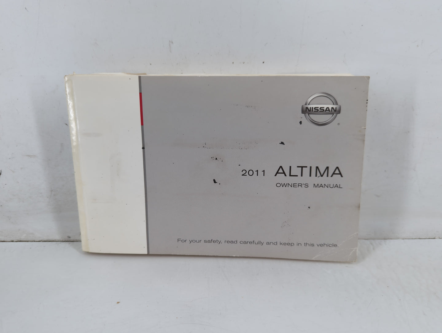 2011 Nissan Altima Owners Manual Book Guide P/N:OM1E OL32U1 OEM Used Auto Parts - Oemusedautoparts1.com