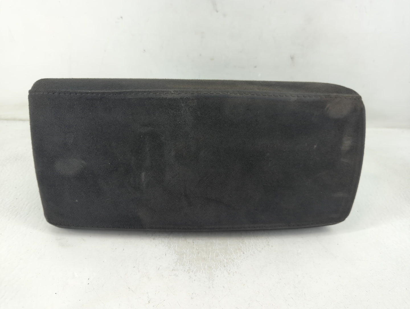 2011 Nissan Altima Center Console Armrest Cover Lid P/N:2388392 Fits OEM Used Auto Parts - Oemusedautoparts1.com