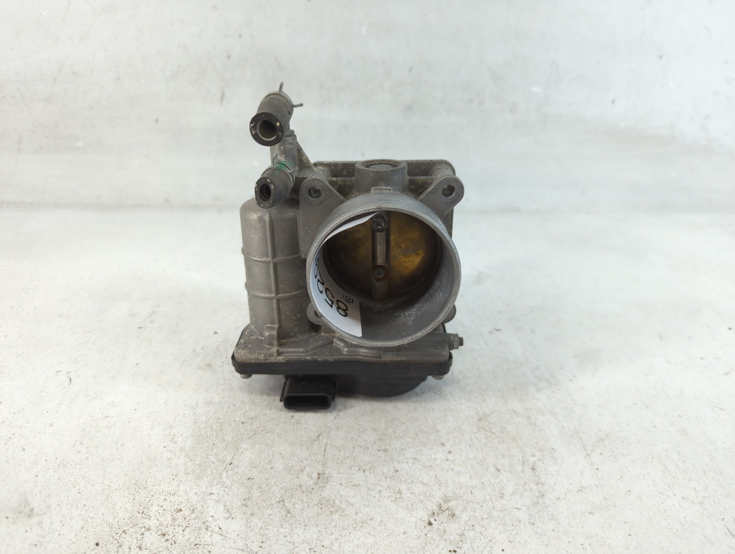 2007-2013 Nissan Altima Throttle Body P/N:RME60-15 Fits Fits 2007 2008 2009 2010 2011 2012 2013 OEM Used Auto Parts - Oemuse