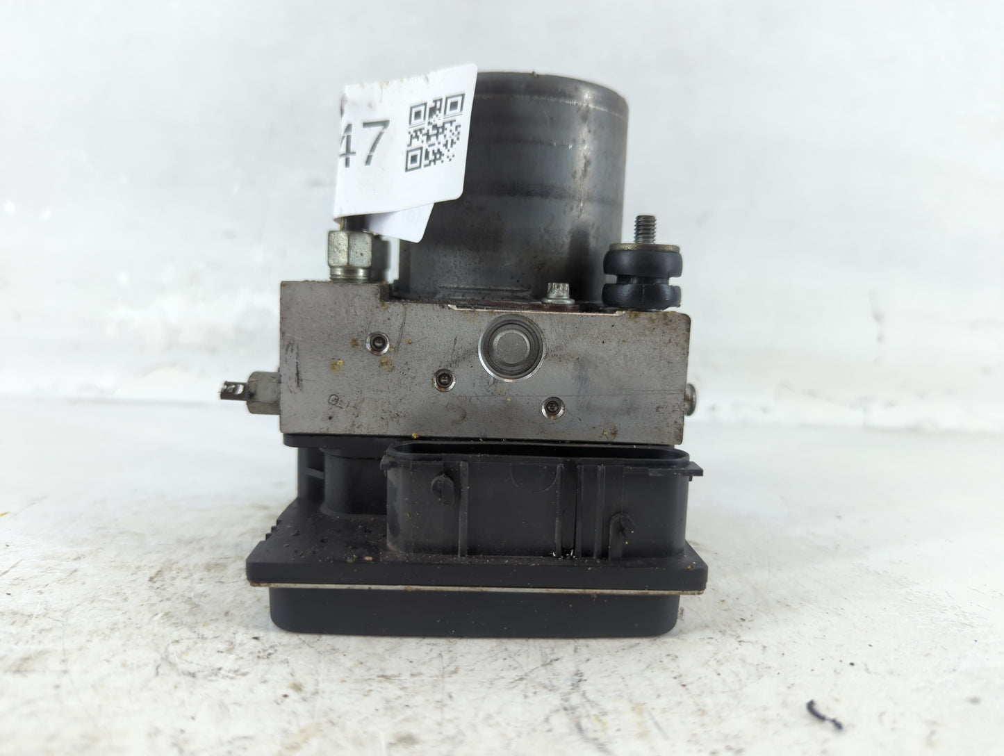 2011-2013 Nissan Altima ABS Pump Control Module Replacement P/N:47660 ZX65A Fits Fits 2011 2012 2013 OEM Used Auto Parts - O