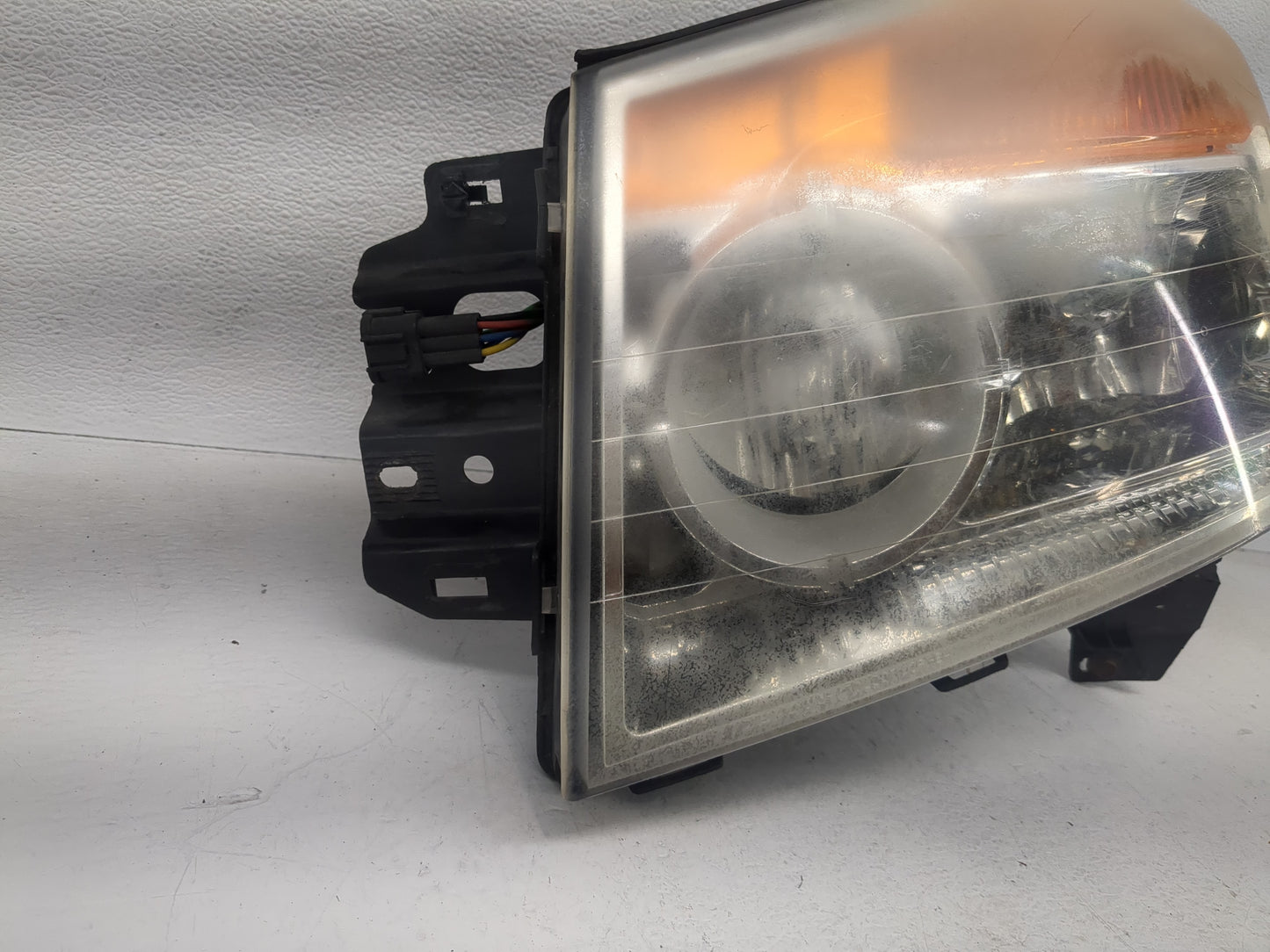 2008-2015 Nissan Armada Driver Left Oem Head Light Headlight Lamp - Oemusedautoparts1.com