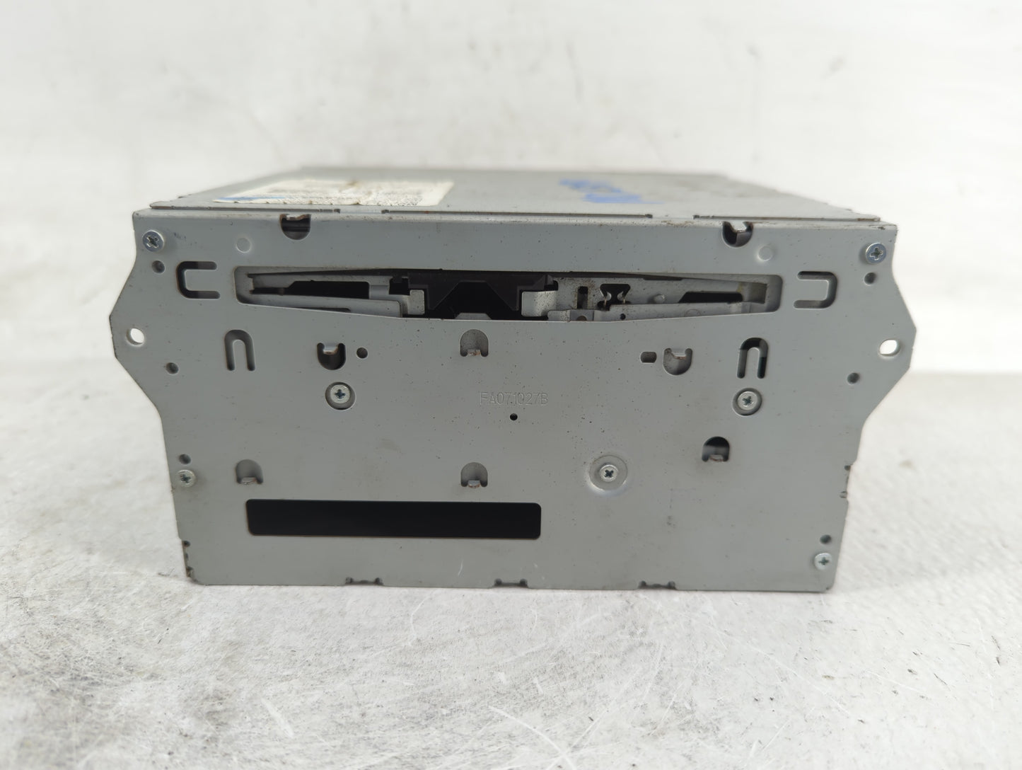 2008-2012 Nissan Armada Radio AM FM Cd Player Receiver Replacement Fits Fits 2008 2009 2010 2011 2012 OEM Used Auto Parts - 
