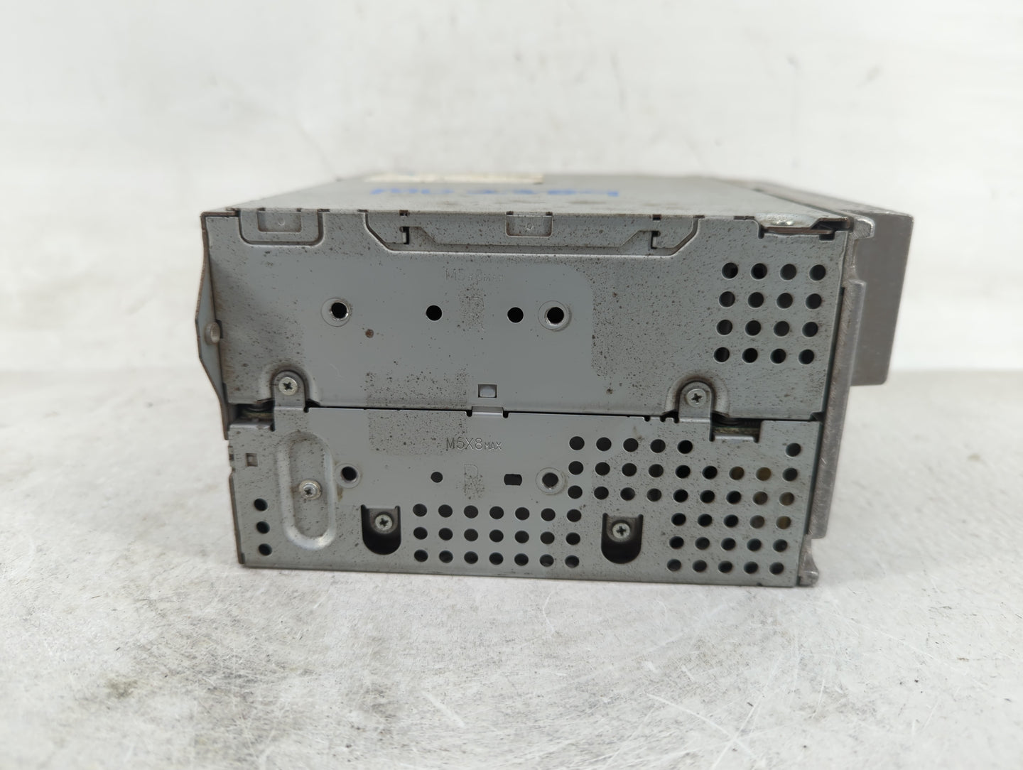 2008-2012 Nissan Armada Radio AM FM Cd Player Receiver Replacement Fits Fits 2008 2009 2010 2011 2012 OEM Used Auto Parts - 