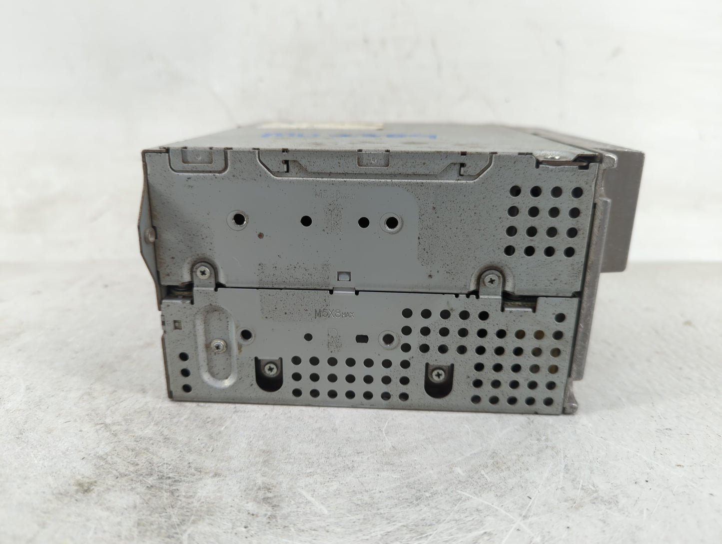 2008-2012 Nissan Armada Radio AM FM Cd Player Receiver Replacement Fits Fits 2008 2009 2010 2011 2012 OEM Used Auto Parts - 