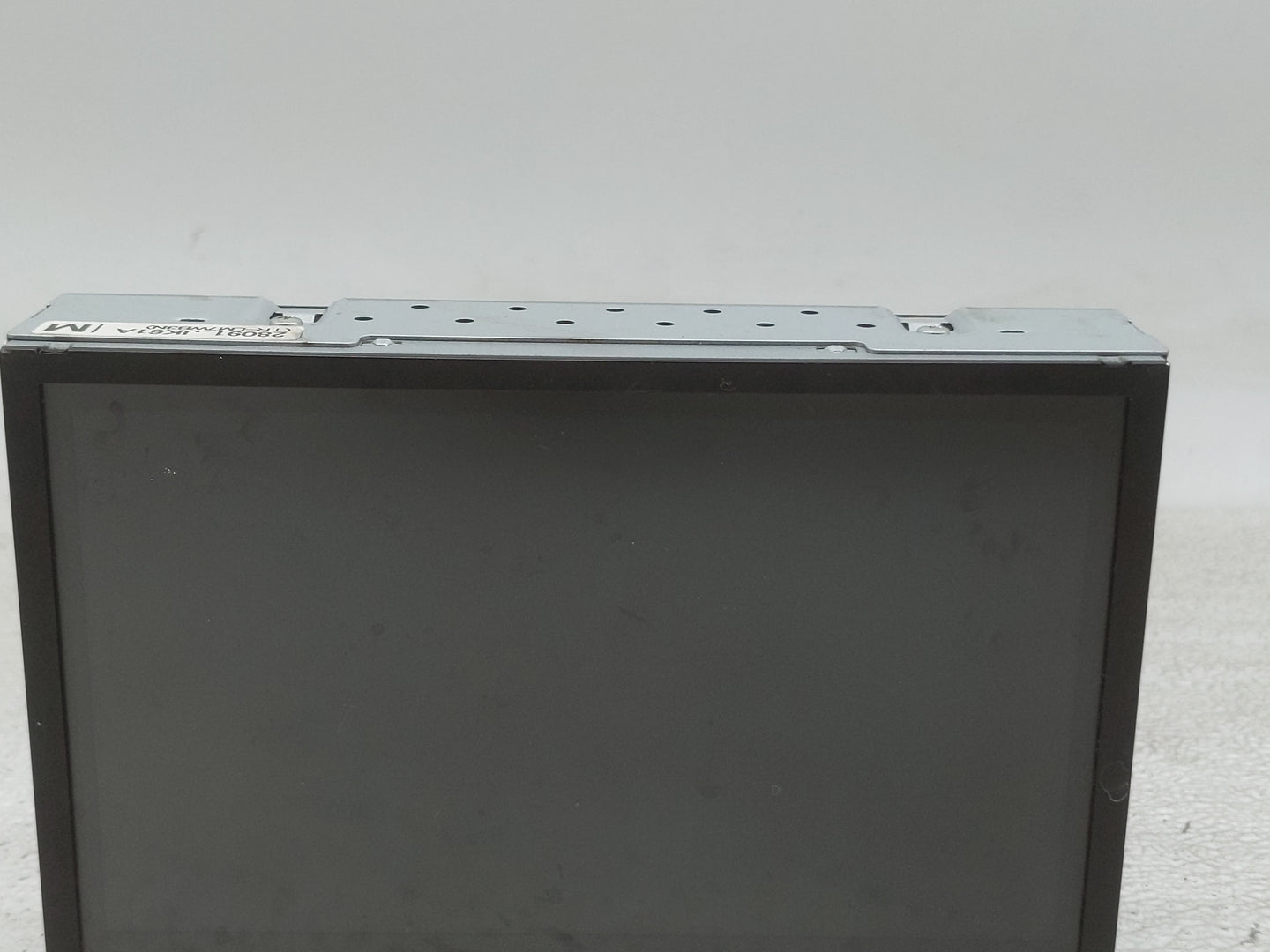 2008-2015 Nissan Armada Information Display Screen - Oemusedautoparts1.com
