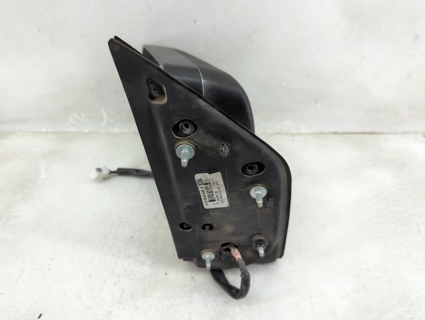 2005-2015 Nissan Armada Driver Side View Mirror - Left Door Mirror OEM Used - Oemusedautoparts1.com