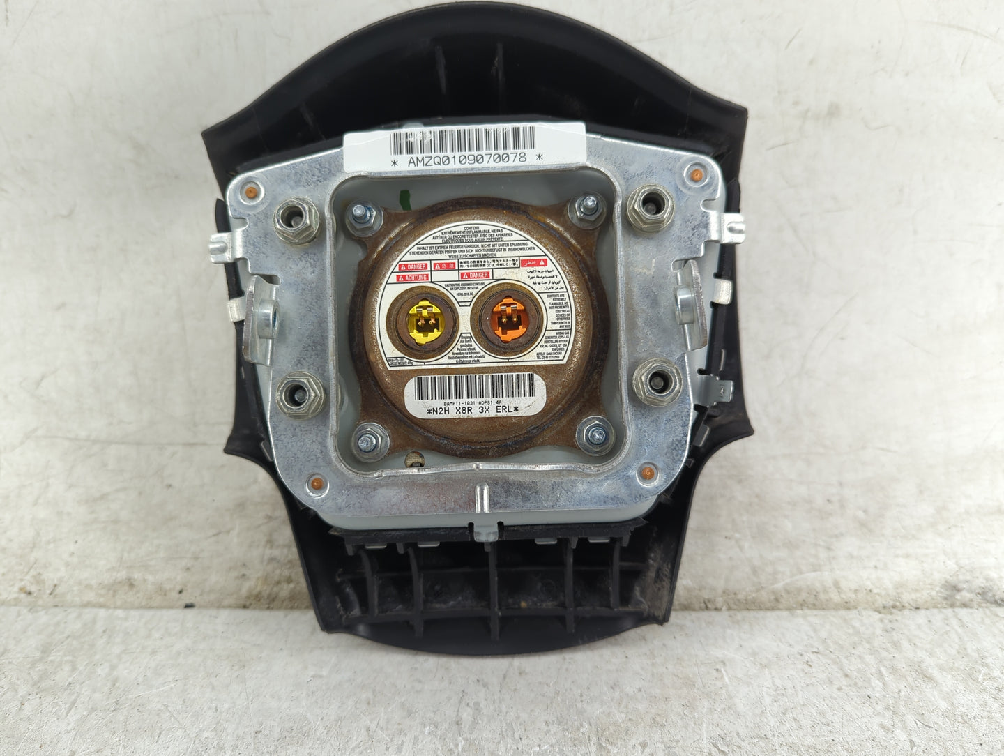 2011 Nissan Armada Air Bag Driver Left Steering Wheel Mounted 1458660 - Oemusedautoparts1.com