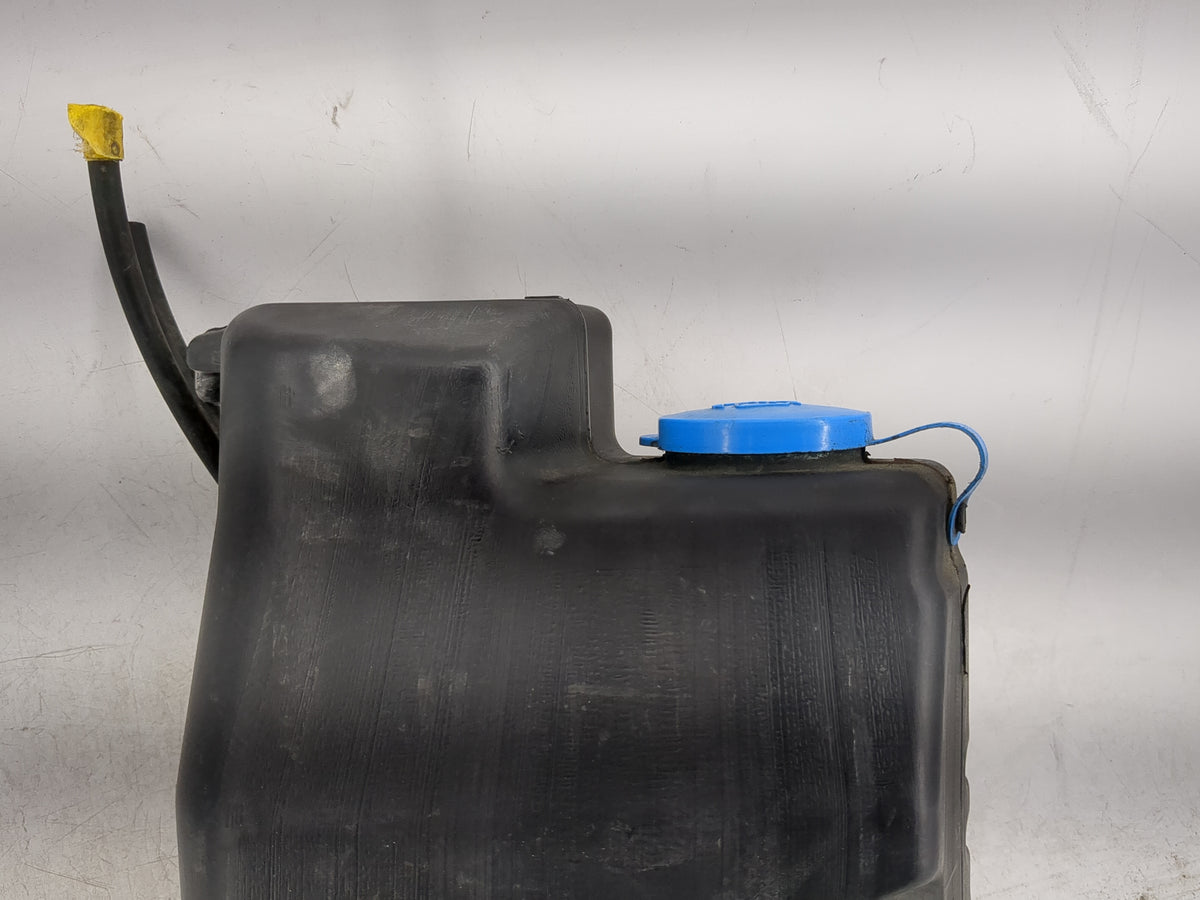 2005-2015 Nissan Armada Windshield Washer Fluid Reservoir Bottle Oem 1459758 - Oemusedautoparts1.com