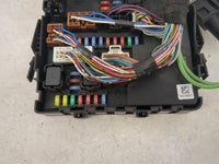 2008-2012 Nissan Armada Fusebox Fuse Box Panel Relay Module P/N:284B7 ZE03B 3821033577 Fits Fits 2008 2009 2010 2011 2012 OE