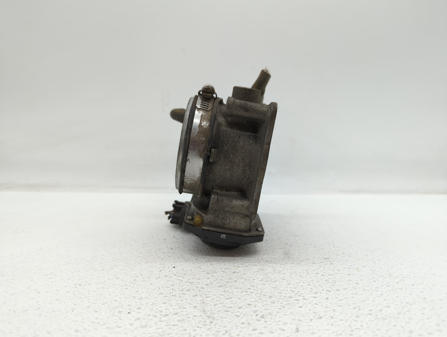 2005-2012 Nissan Armada Throttle Body P/N:16119 7S000 A 16119 7S000 Fits OEM Used Auto Parts - Oemusedautoparts1.com