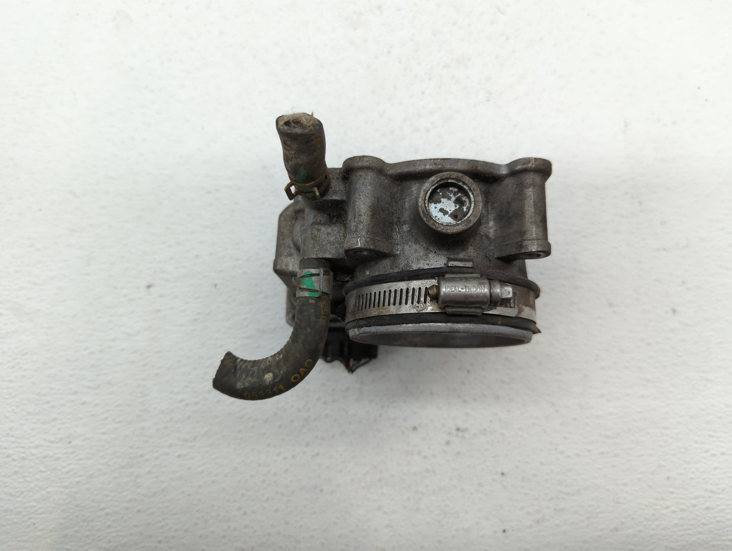 2005-2012 Nissan Armada Throttle Body P/N:16119 7S000 A 16119 7S000 Fits OEM Used Auto Parts - Oemusedautoparts1.com