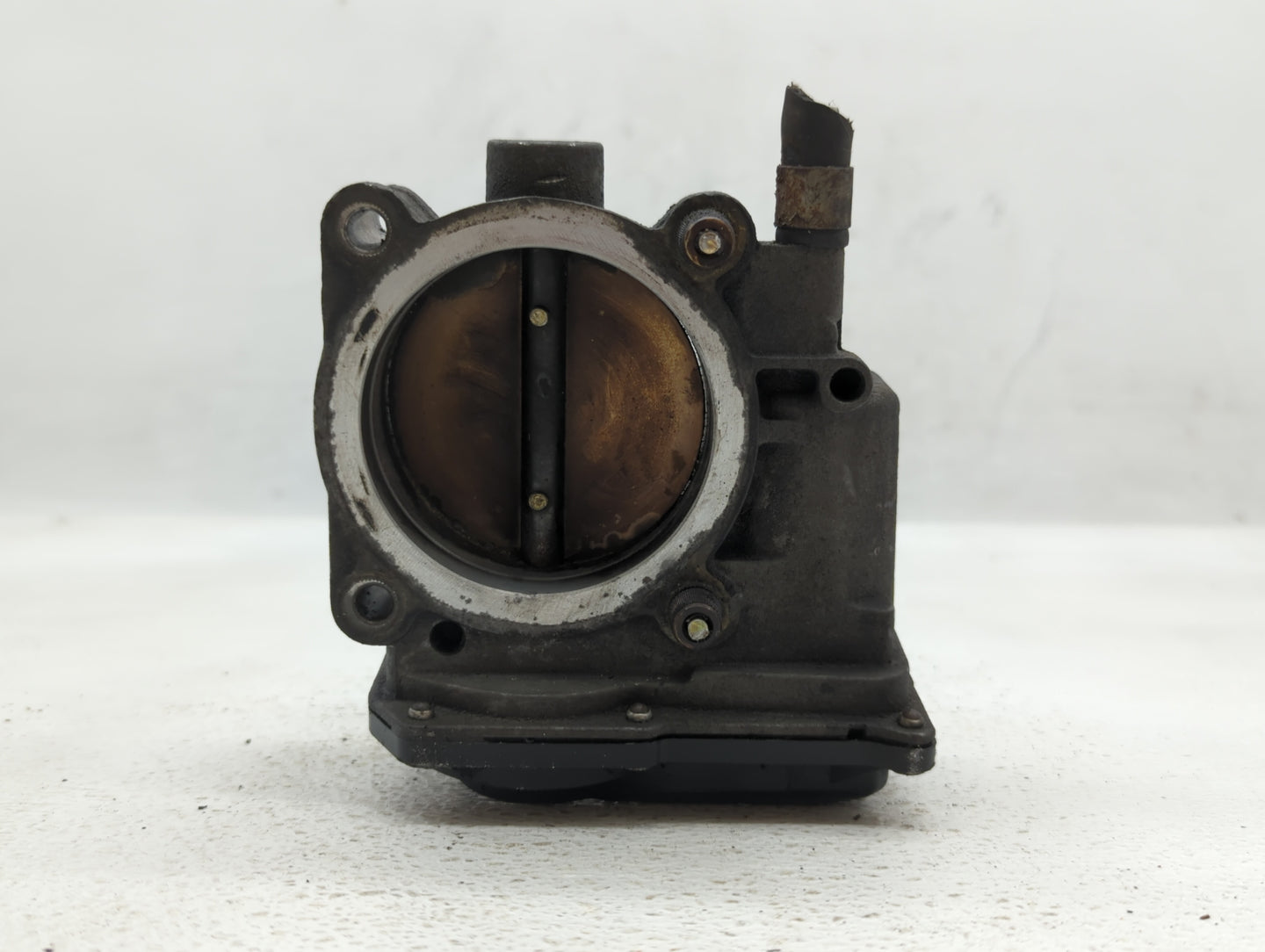 2005-2012 Nissan Armada Throttle Body P/N:16119 7S000 16119 7S000 A Fits OEM Used Auto Parts - Oemusedautoparts1.com