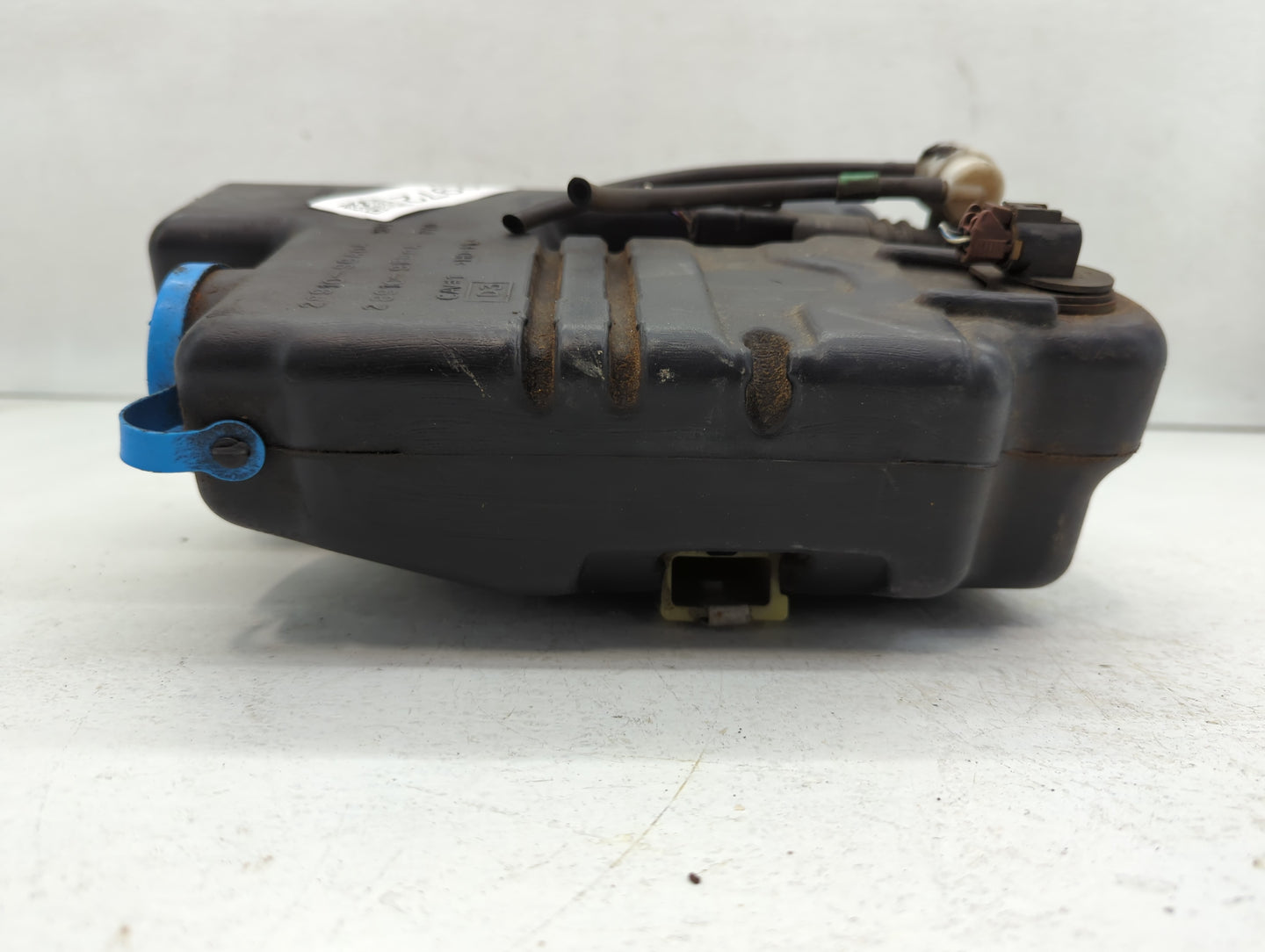 2005-2015 Nissan Armada Windshield Washer Fluid Reservoir Bottle Oem - Oemusedautoparts1.com