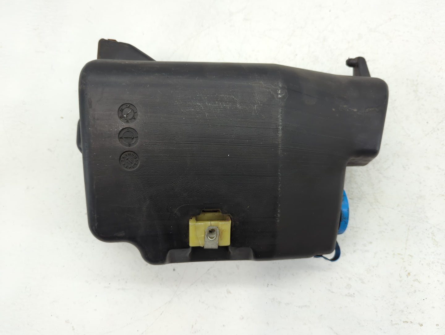 2005-2015 Nissan Armada Windshield Washer Fluid Reservoir Bottle Oem - Oemusedautoparts1.com