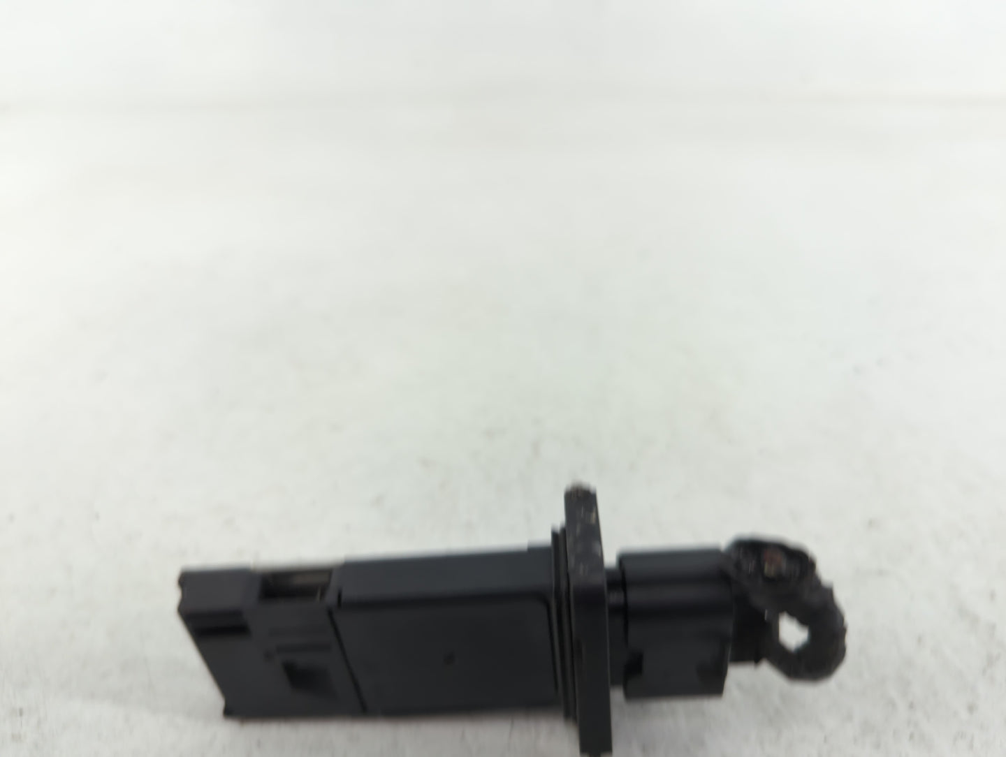 2005-2022 Nissan Armada Mass Air Flow Meter Maf - Oemusedautoparts1.com