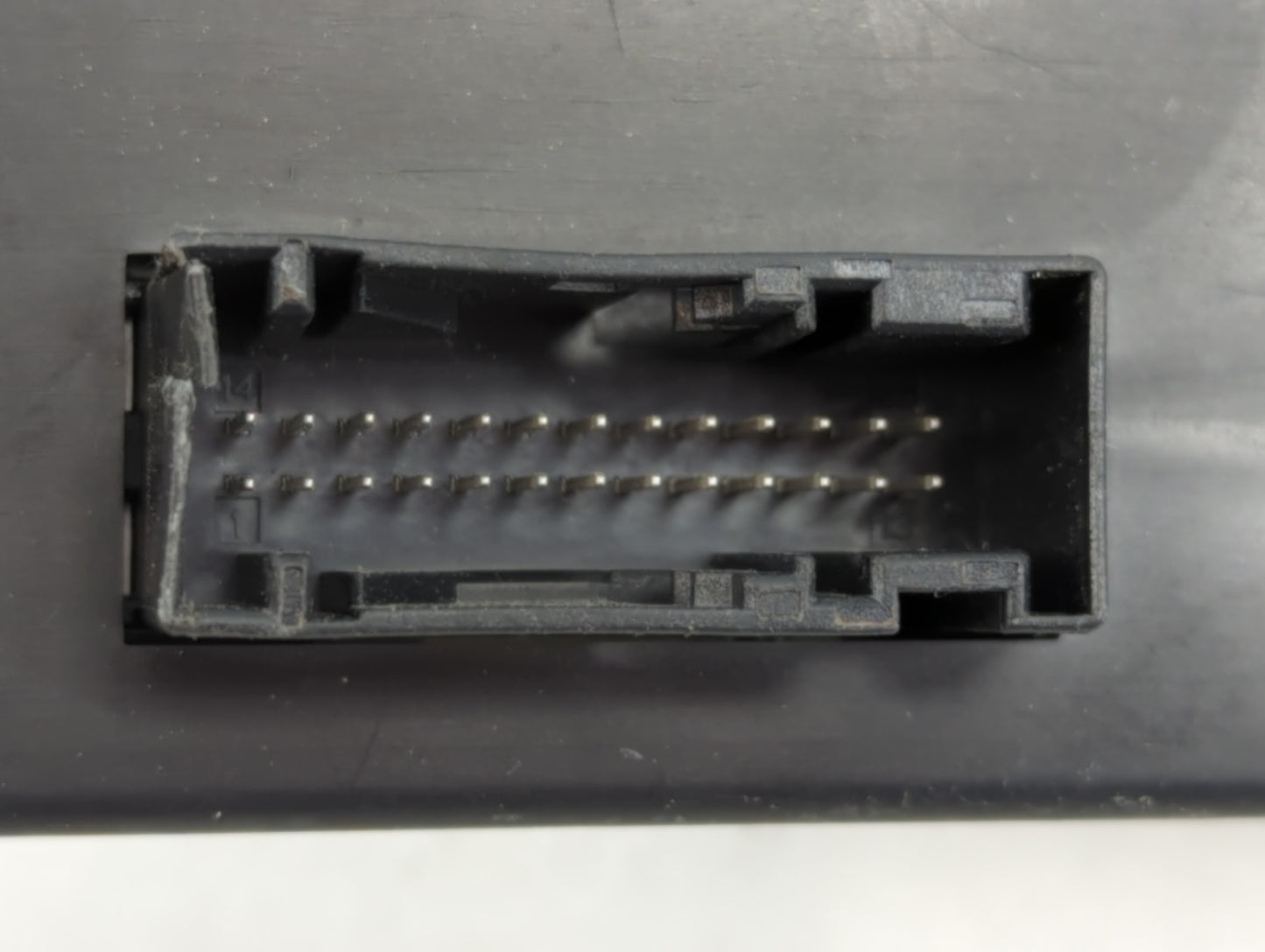 2010-2011 Nissan Armada PCM Engine Control Computer ECU ECM PCU OEM P/N:27500 9GA0A Fits Fits 2010 2011 OEM Used Auto Parts 