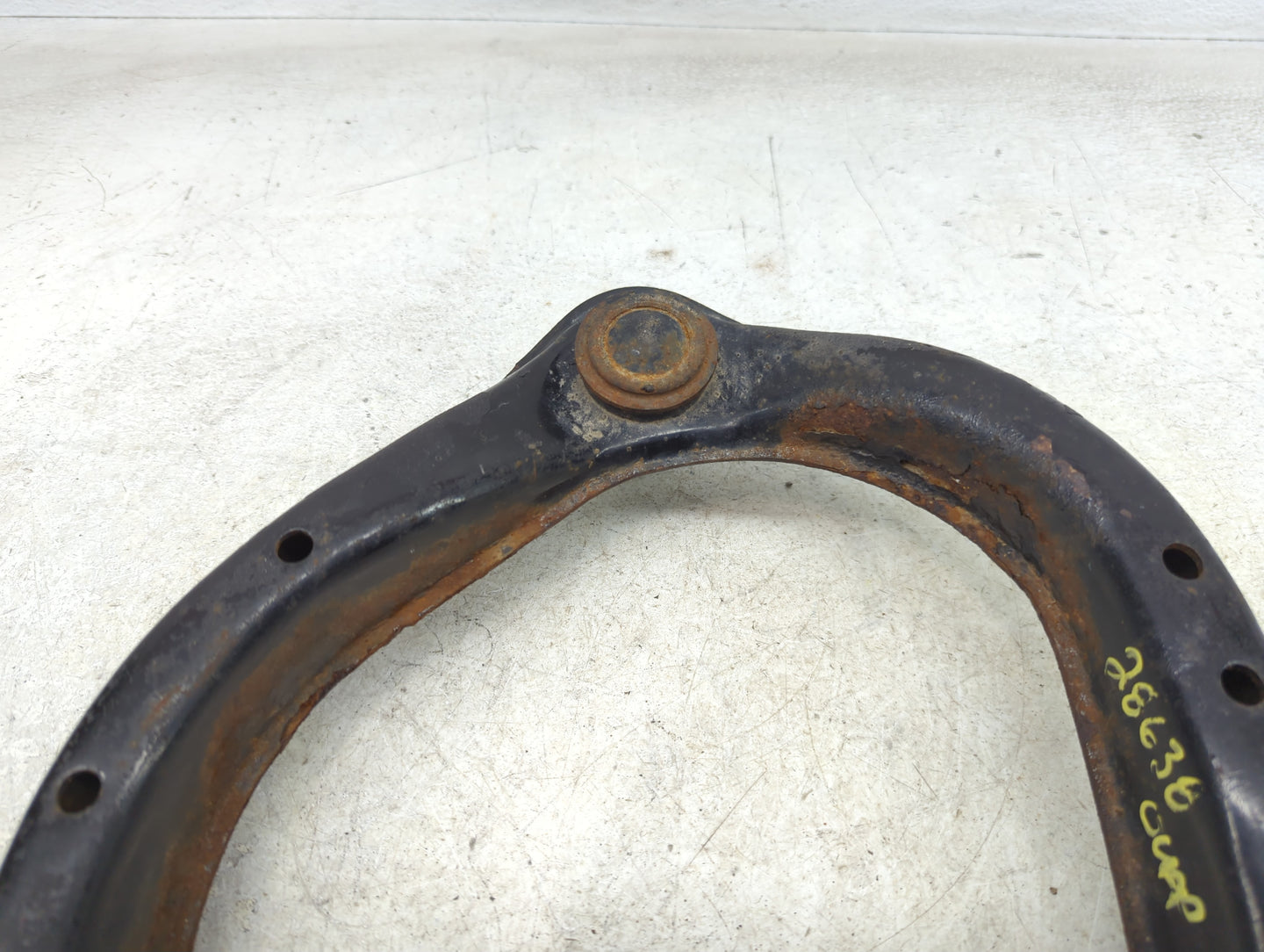 2010-2015 Nissan Armada Rear Driver Left Upper Control Arm Oem - Oemusedautoparts1.com