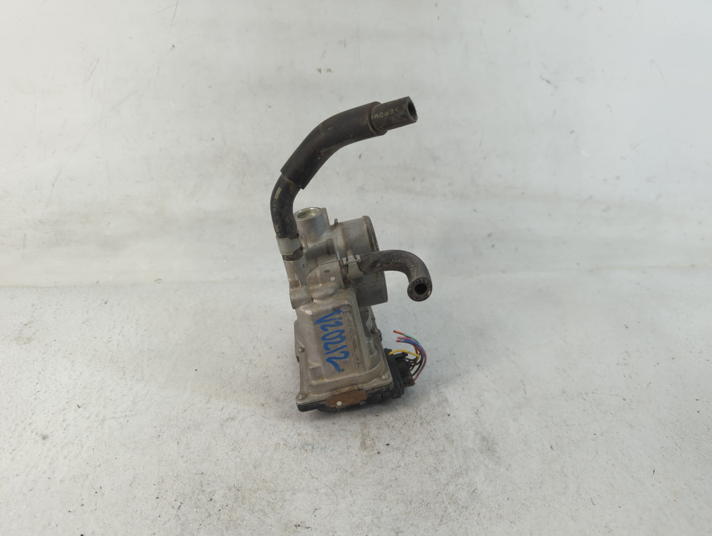 2009-2014 Nissan Cube Throttle Body P/N:ET-A60-02 C Fits OEM Used Auto Parts - Oemusedautoparts1.com