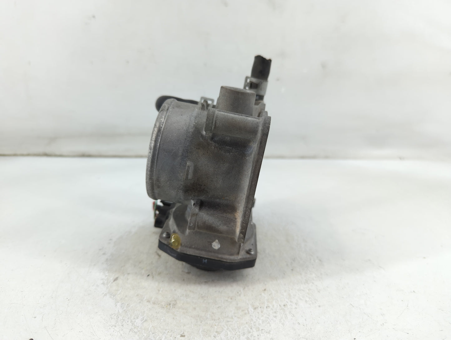 2009-2014 Nissan Cube Throttle Body P/N:0K06 00706 ET-A60-02 Fits OEM Used Auto Parts - Oemusedautoparts1.com