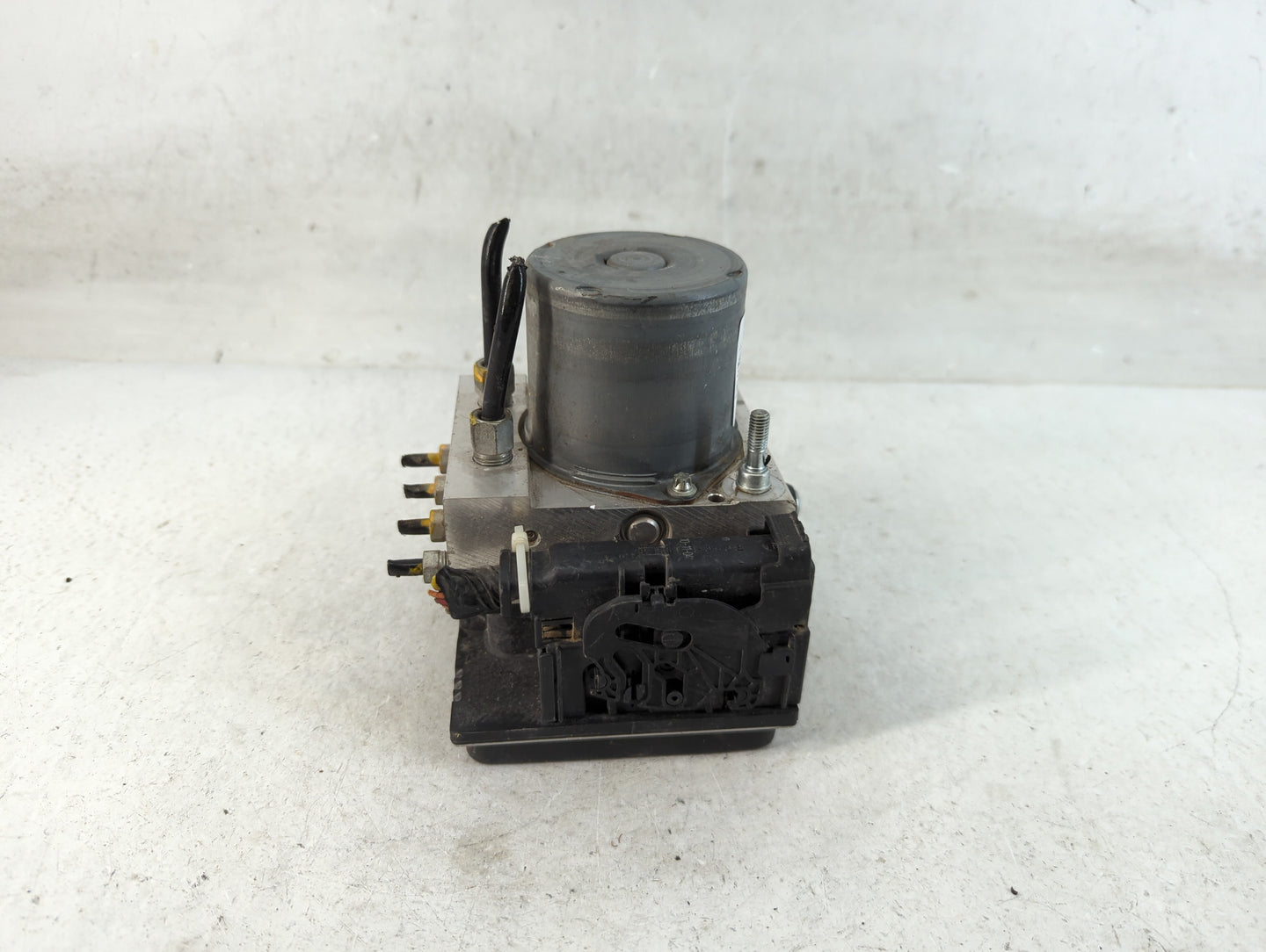 2011-2014 Nissan Cube ABS Pump Control Module Replacement P/N:47660 1FA1B 0 265 251 901 Fits Fits 2011 2012 2013 2014 OEM Us