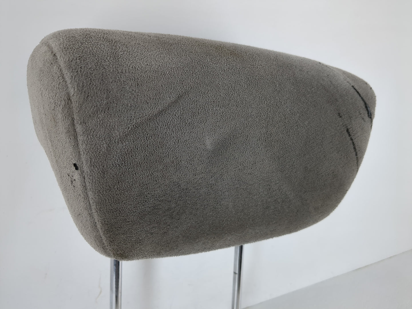 2011-2015 Nissan Juke Headrest Head Rest Rear Center Seat Fits Fits 2011 2012 2013 2014 2015 OEM Used Auto Parts - Oemusedau